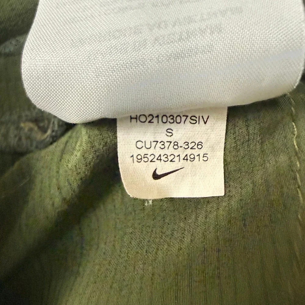 Nike Yoga Dri-FIT Jogger Pants Mens Small Olive Green Tapered CU7378-326